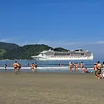 Apto Em Frente A Praia De Santos